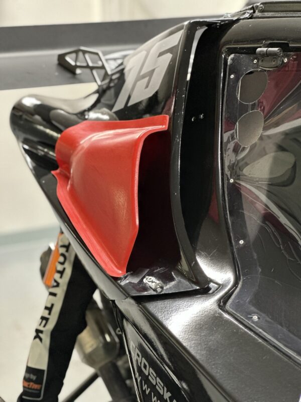 Airbox extra side scoop. Kit L&R