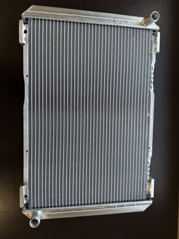 Radiator NRF Suzuki 600/750. - Image 2