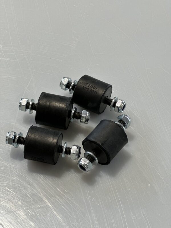Fuel Tank Slientblock - Image 2